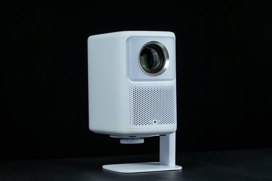 性价比拉满的千元卧室投影 哈趣K2投影评测