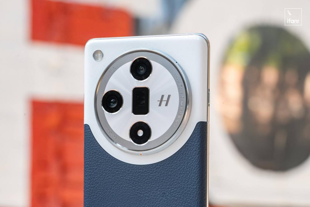 OPPO Find X7 首发体验：拥抱 AI 的全能旗舰，免费升杯比 Pro 更 Pro