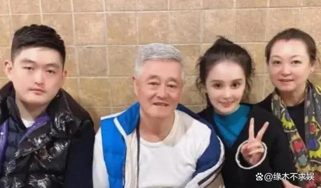 赵本山女儿球球官宣生子