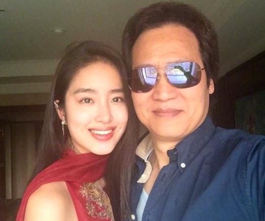 新欢曝光，她离婚了？