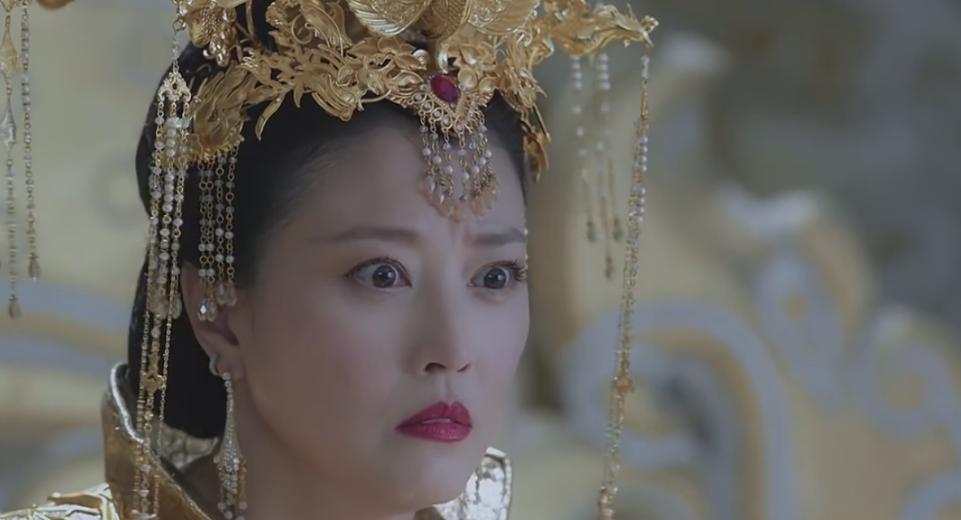 一生不婚不育，57岁的周海媚，还是没逃过……