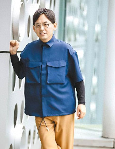 网传黄子佼跳楼轻生，公司发声辟谣：身心状态非常稳定