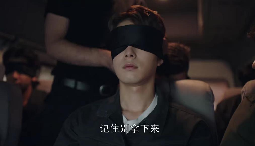 作品被封杀了一半,他这回真糊了?