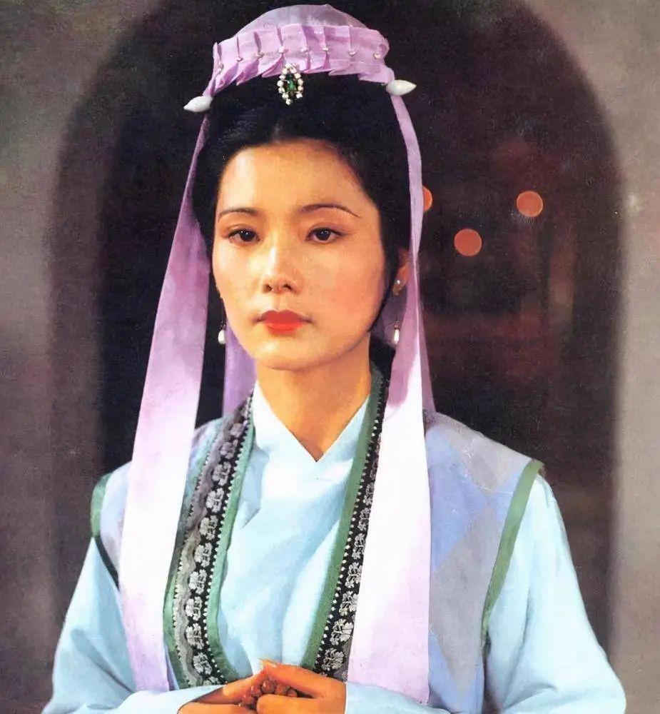 美了一辈子的「林黛玉」：巅峰期刘晓庆都为她做配