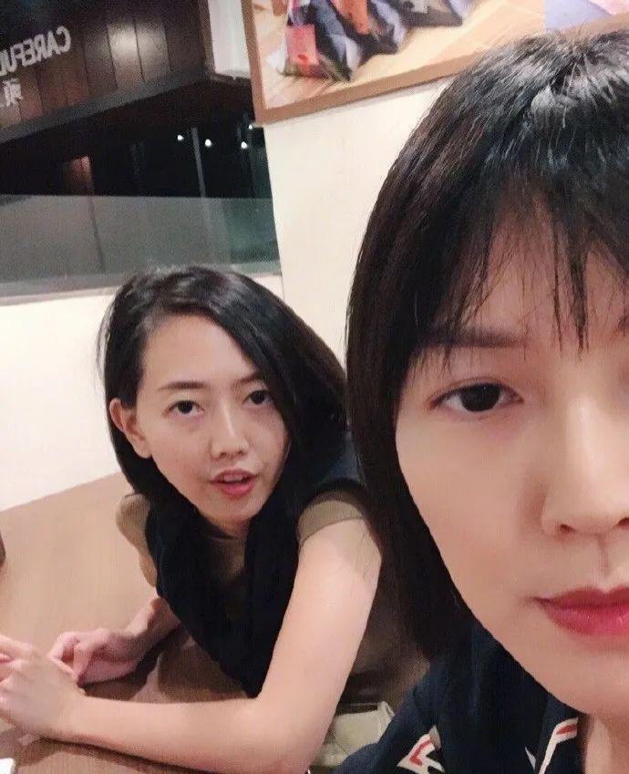 孙燕姿妹妹回应断绝关系原因，称父母势利眼，遭排挤全因姐姐