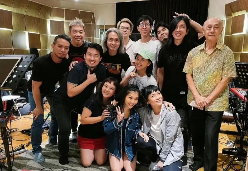 孙燕姿妹妹回应断绝关系原因，称父母势利眼，遭排挤全因姐姐