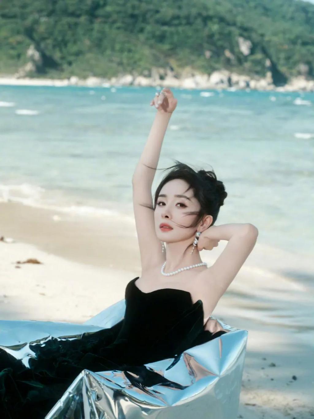 女艺人们集体状态回春，是动用了什么科技吗？