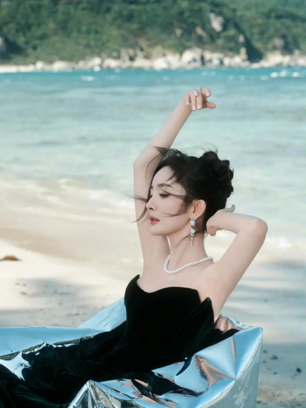 女艺人们集体状态回春，是动用了什么科技吗？