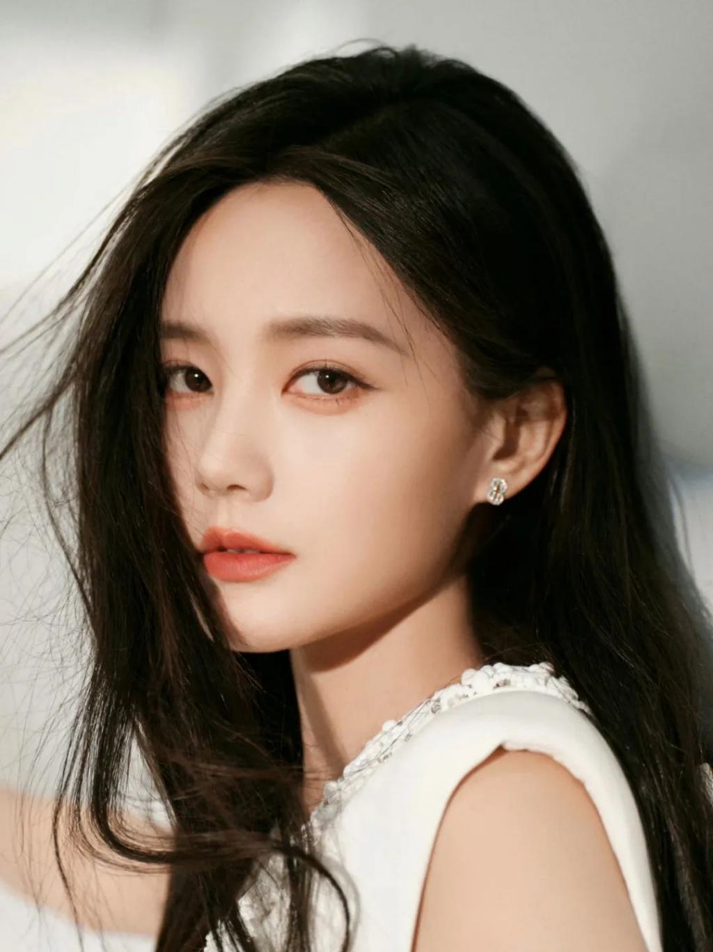 女艺人们集体状态回春，是动用了什么科技吗？