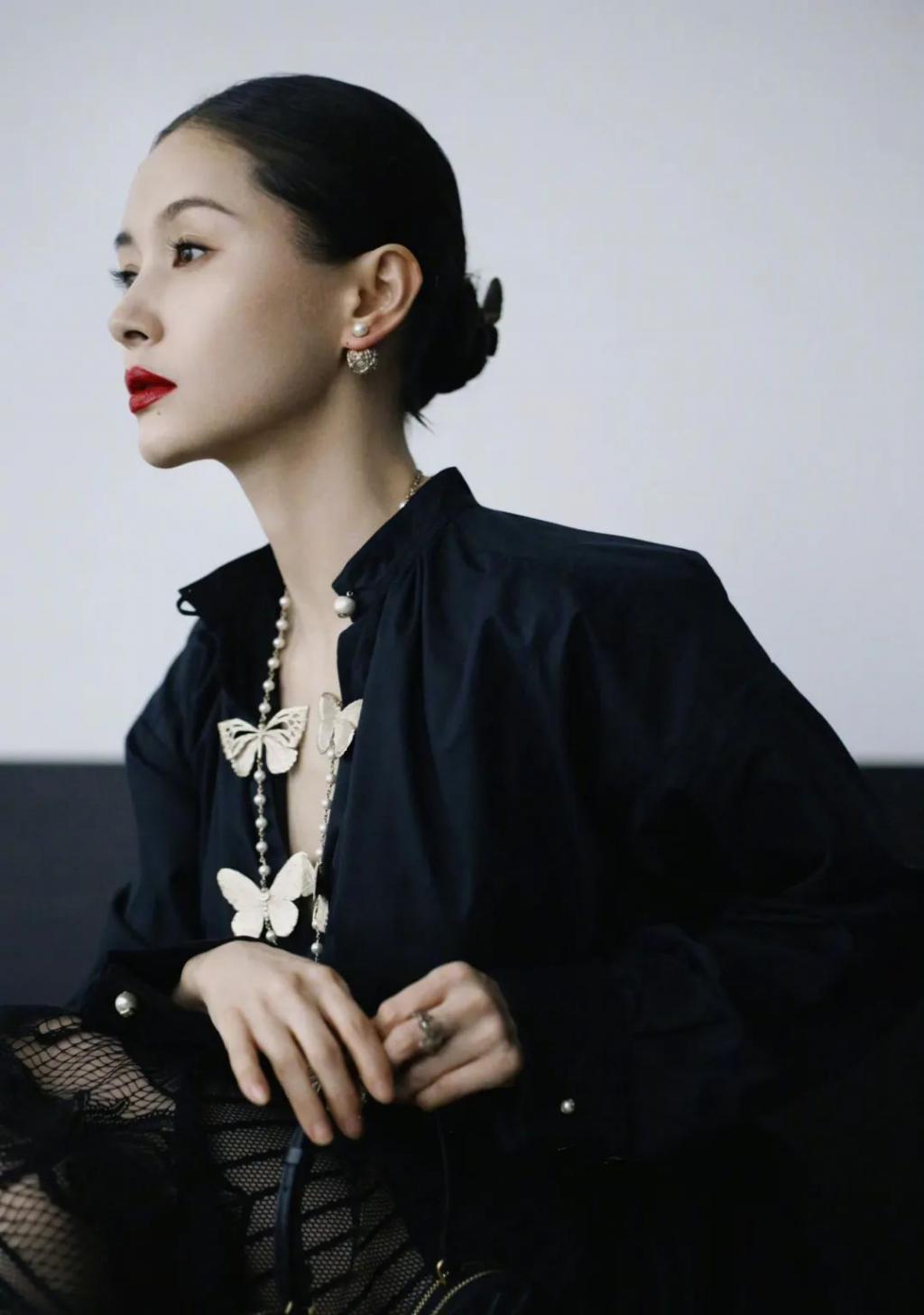 女艺人们集体状态回春，是动用了什么科技吗？