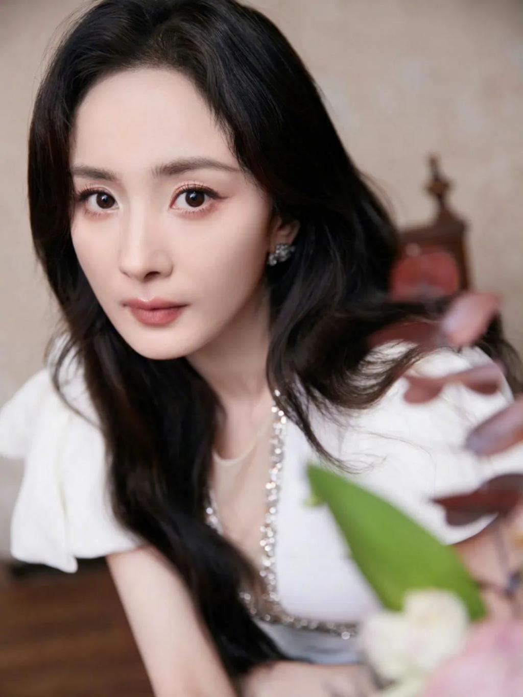 女艺人们集体状态回春，是动用了什么科技吗？