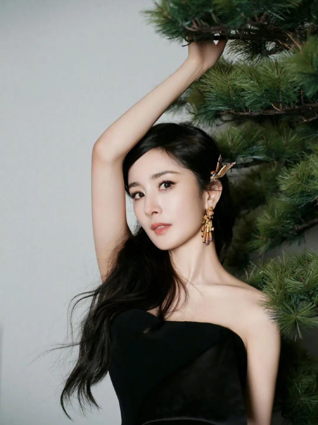 女艺人们集体状态回春，是动用了什么科技吗？