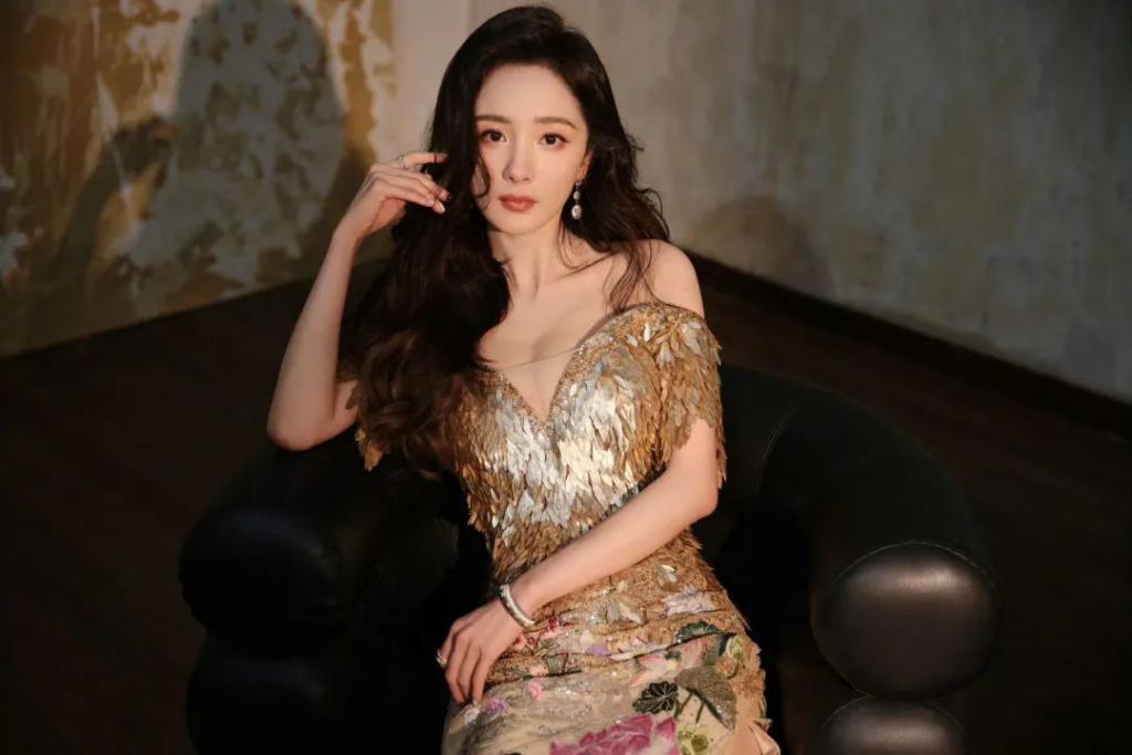 女艺人们集体状态回春，是动用了什么科技吗？