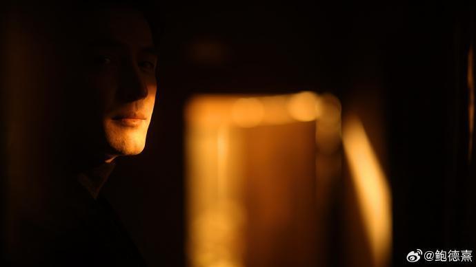 《繁花》里的男男女女都在“爱不得”