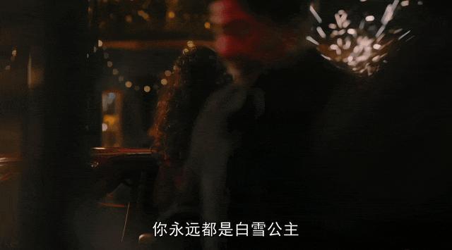 《繁花》里的男男女女都在“爱不得”