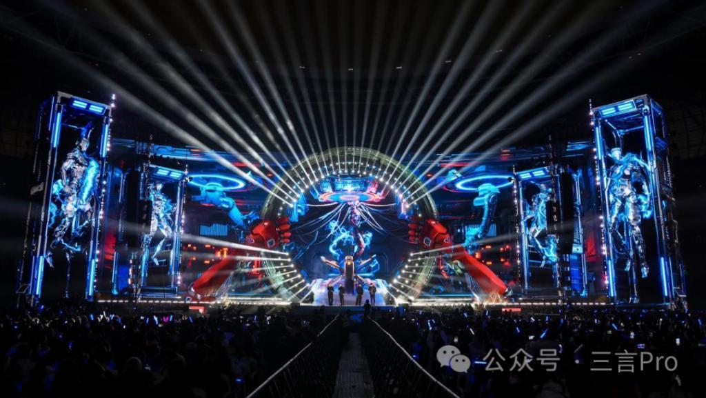 辛巴演唱会PK小杨哥演唱会：谁更胜一筹？