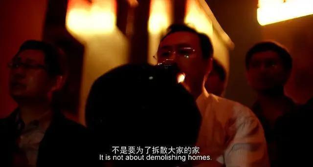 张颂文欺负宋佳，暴露了丑陋的一面