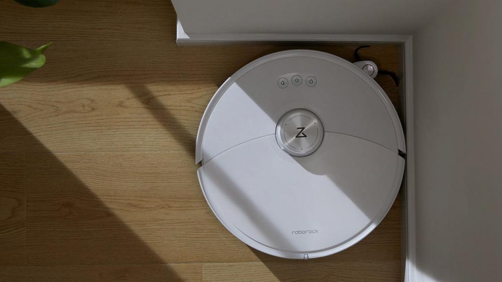 支持 Matter 协议，石头科技推出两款 S8 Max 旗舰扫地机器人