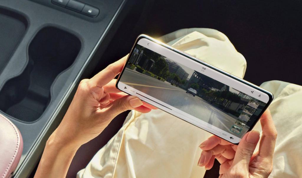 蔚来手机，得先是一台合格的「手机」