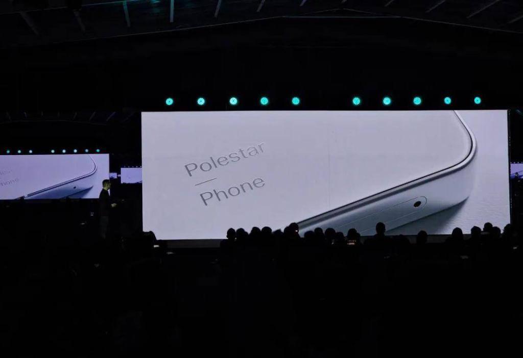 蔚来手机，得先是一台合格的「手机」