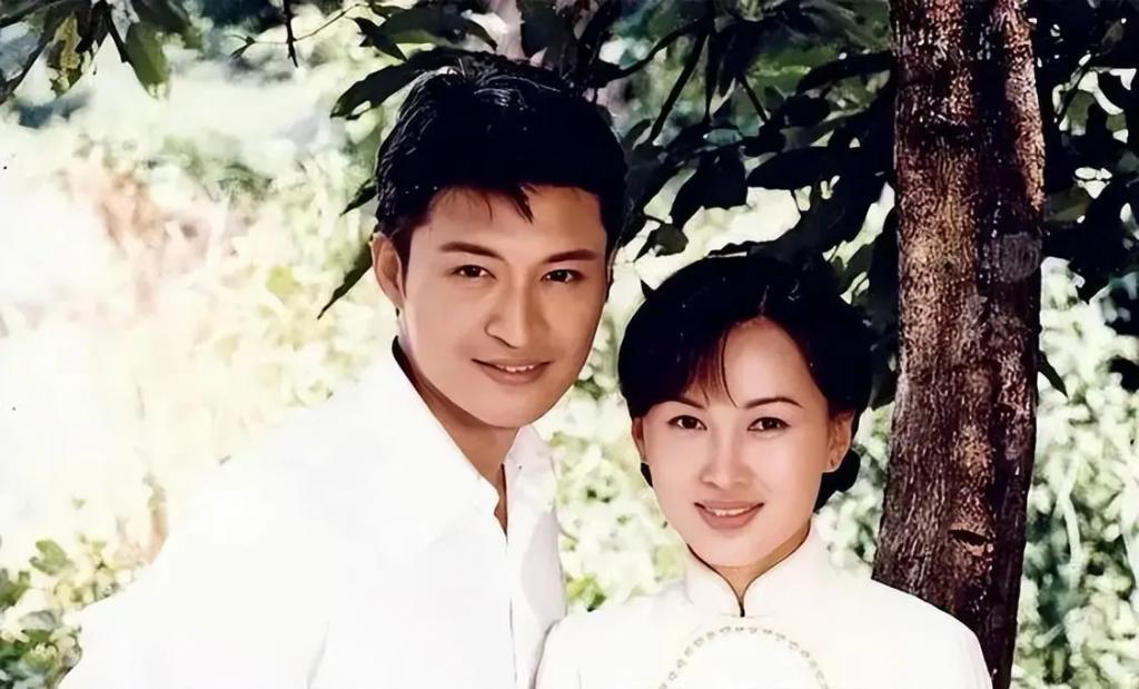 她曾将马景涛伤到心碎，现在60岁还是孤身一人