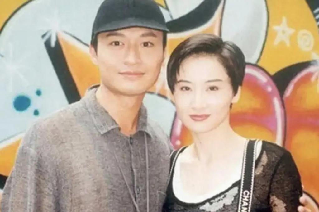 她曾将马景涛伤到心碎，现在60岁还是孤身一人