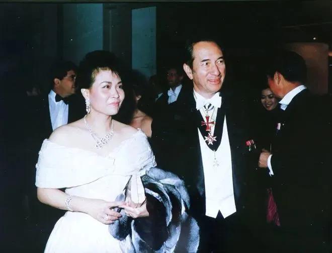 赌王最美千金死后，父亲拒绝出席她的葬礼