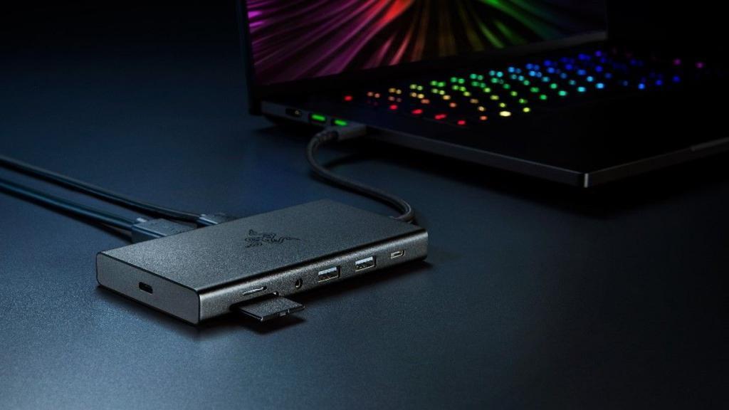 雷蛇推出新款 USB-C 扩展坞以及 Aether 显示器挂灯