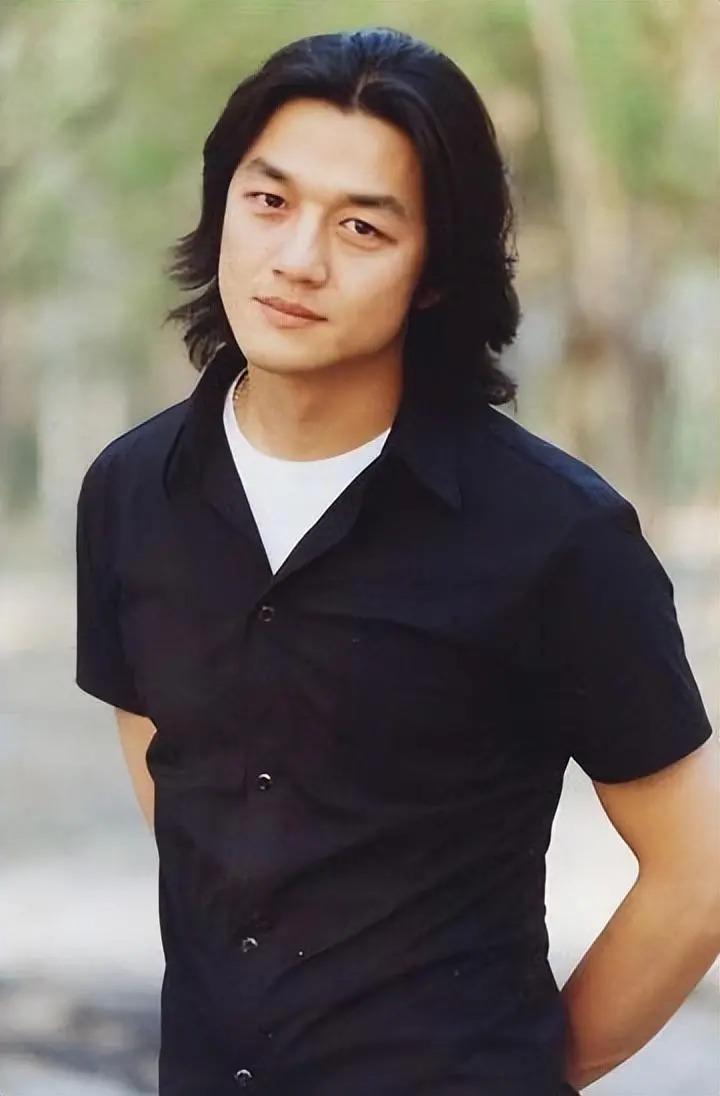 “倒霉体质”李亚鹏：他最大的不幸，是当年不听王菲一句劝