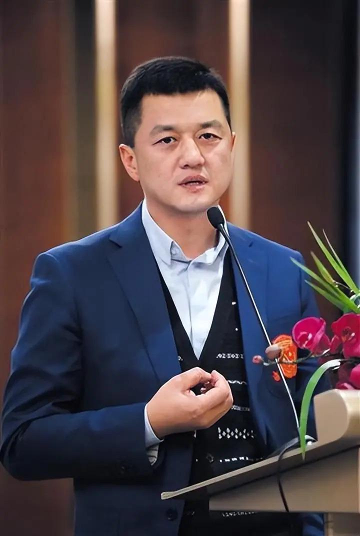 “倒霉体质”李亚鹏：他最大的不幸，是当年不听王菲一句劝