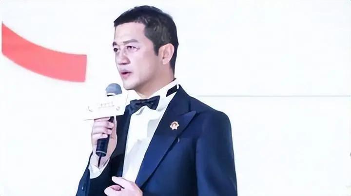 “倒霉体质”李亚鹏：他最大的不幸，是当年不听王菲一句劝