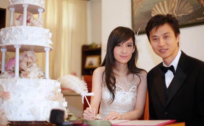 56岁周慧敏凌晨晒照秀恩爱！称老公15年都做这一事