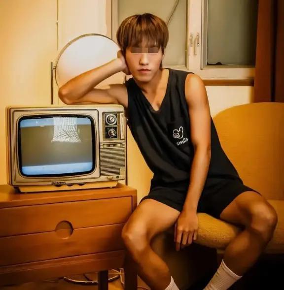 TVB男星患罕见恶心肿瘤，无钱治病生父不管还遭劈腿