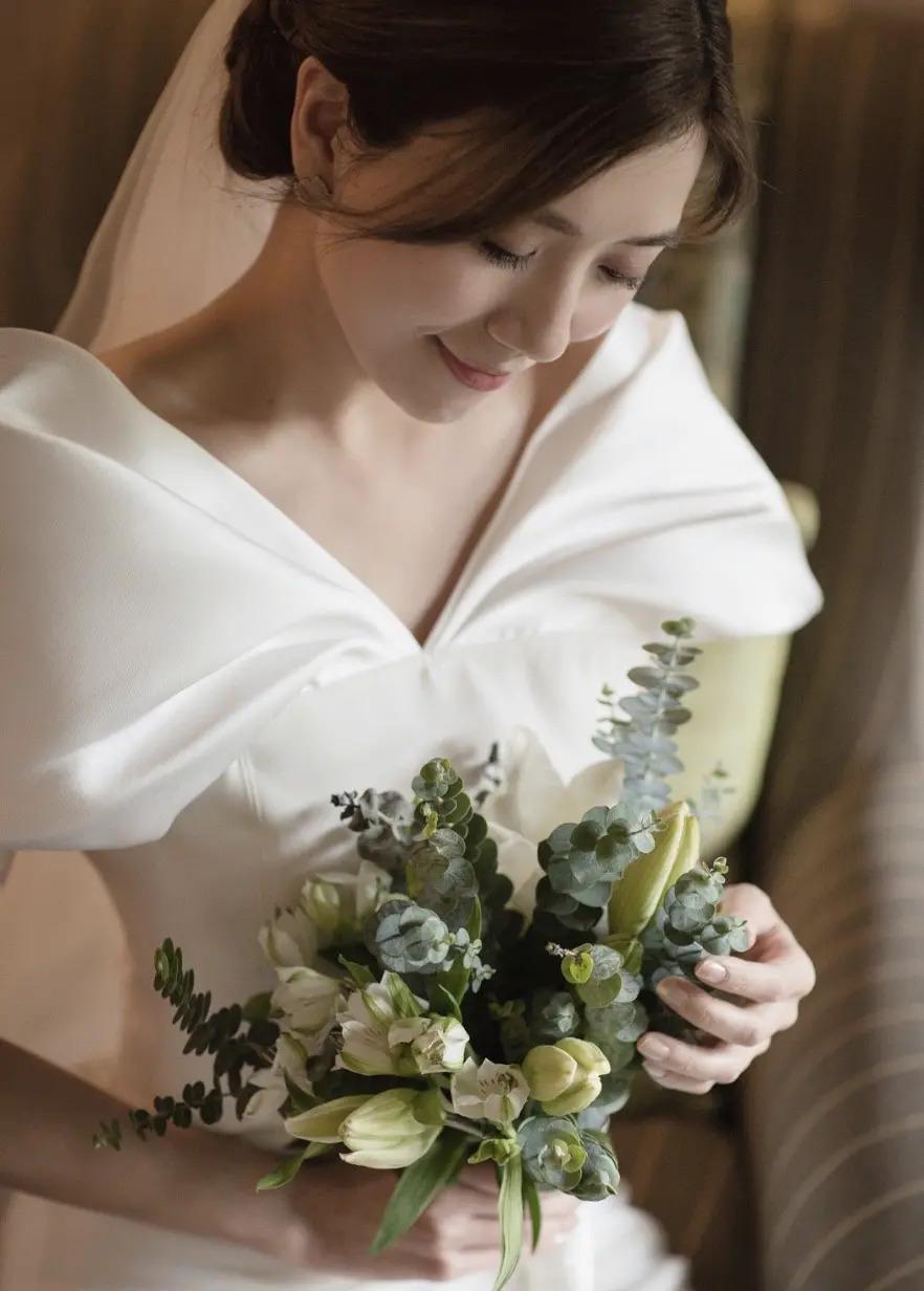 连续七年提名TVB视后无果，卷入TVB斗争后离巢？