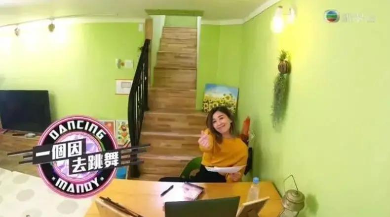 连续七年提名TVB视后无果，卷入TVB斗争后离巢？