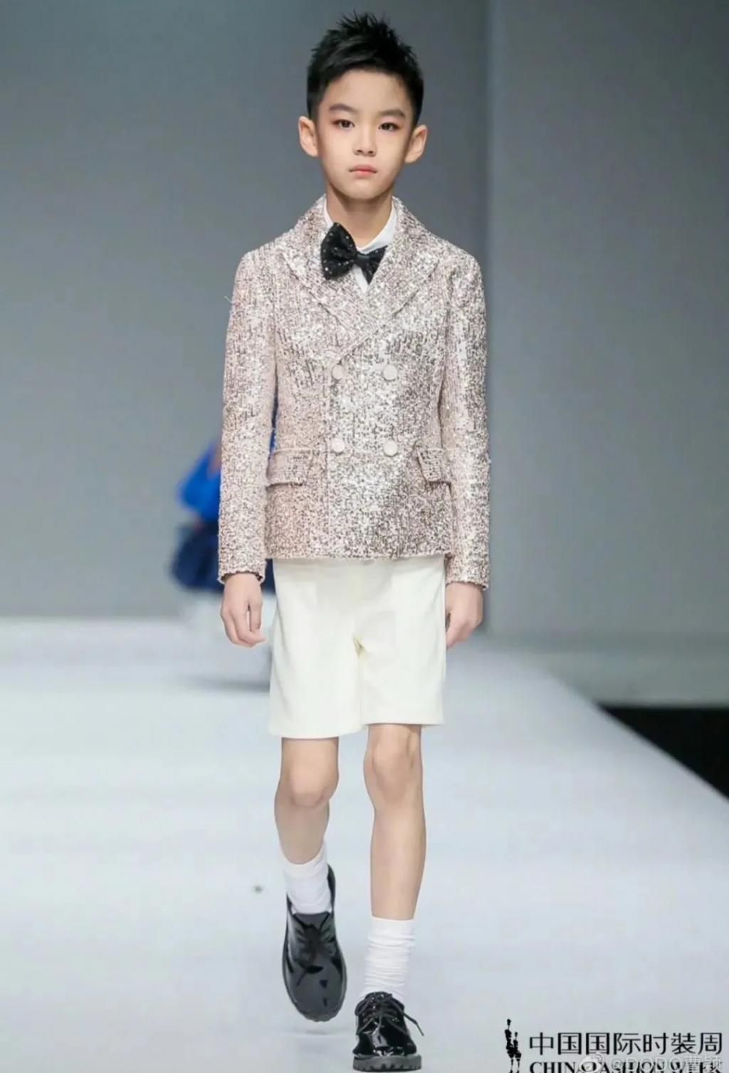 还记得曹颖的儿子吗？上天到底给他关上了哪扇门啊？