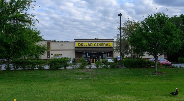 零售店员工爆红TikTok：获奖后即被解雇