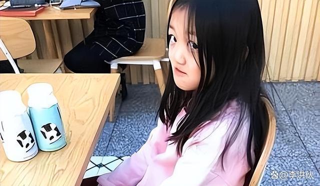 真是女大十八变！这几位星二代，现在美得让人不敢认