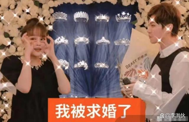 赵本山女儿球球产子，孩子随父姓乳名叫陈皮儿，网友送祝福