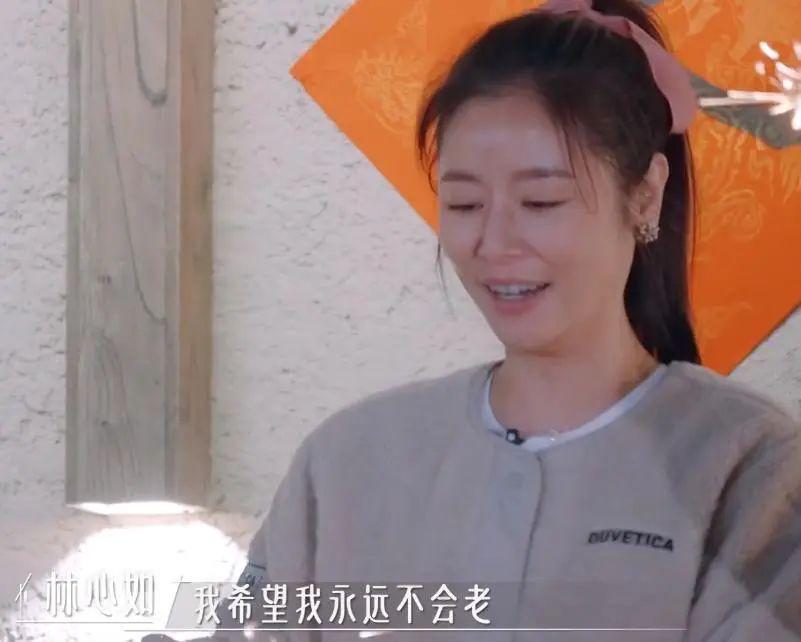 当林心如对比陈乔恩，骨相老去和皮相老去的差距一目了然