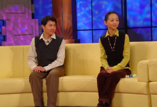“千手观音”邰丽华一舞成名，2次拒绝富商反嫁给穷小子
