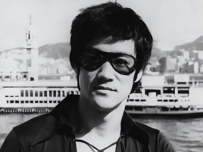 1973年，李小龙突然在香港离奇死亡，到底发生了什么？