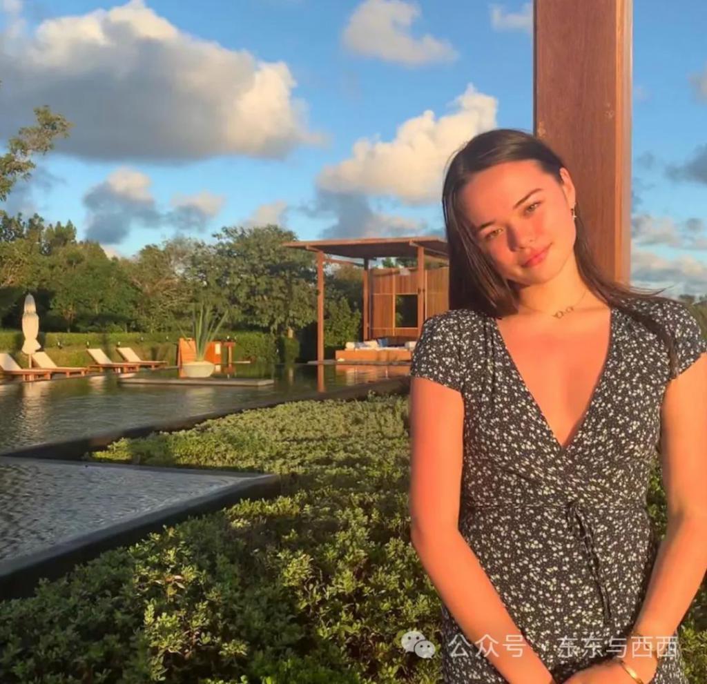 邓文迪与男友玩海，把肌肉男熬成大叔，自己越活越年轻