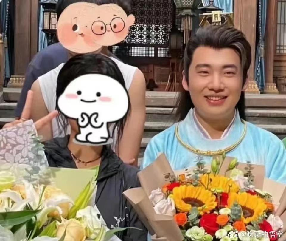 表面亲热，实则为了争产？！