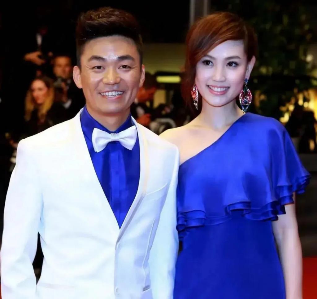 宋喆时隔六年出狱，马蓉带女儿远居澳洲，还打算移民？