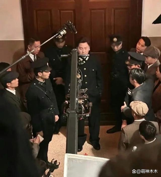 《酱园弄》外景正式开拍！群演曝赵丽颖已进组，透露其造型