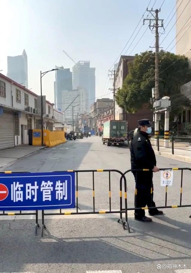 《酱园弄》外景正式开拍！群演曝赵丽颖已进组，透露其造型