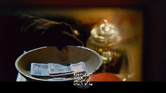 《繁花》大爆，“出息了我的papi酱”！