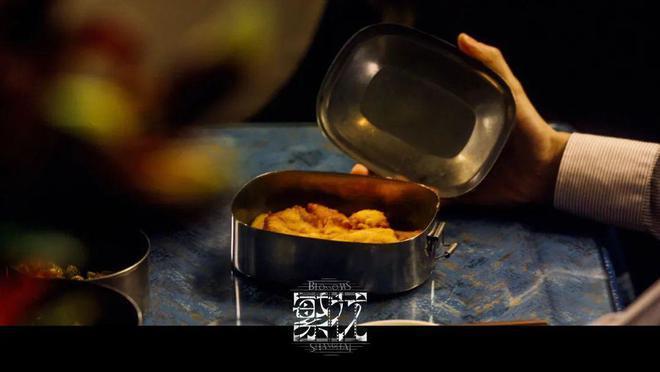 《繁花》大爆，“出息了我的papi酱”！