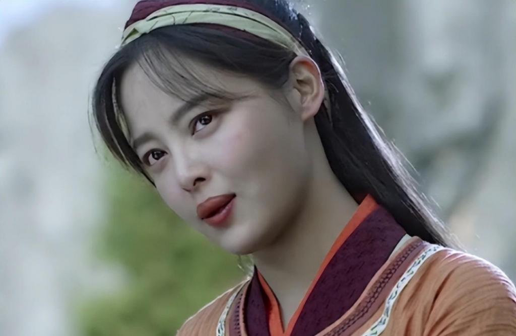 《繁花》最耐看的女人：不是唐嫣等主演，而是49岁的她